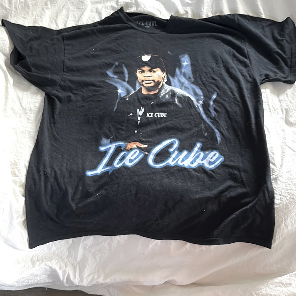 Ice cube tee